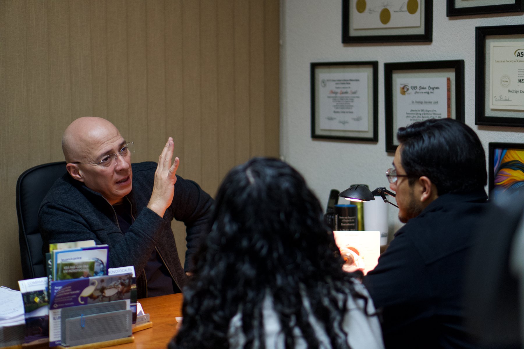 Consulta con el Dr. Rodrigo Escobar Ladd en Futura Visión